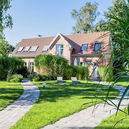 Bauernkate Lilie Semesterbostad *